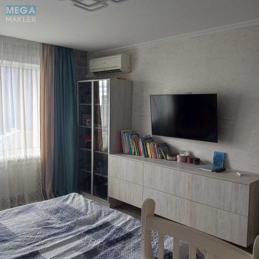Продаж 1 кімнатної квартири (40/17,5/9), 9 пов. 10 пов. будинку, <a class="location-link" href="/kiev/" title="Недвижимость Київ">Київ</a>, <a class="location-link" href="/kiev/desnyanskij/" title="Недвижимость Деснянський район">Деснянський р-н</a>, Костянтина Данькевича вул., 7а (изображение 15)
