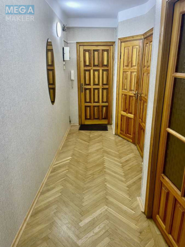 Продаж 3 кімнатної квартири (60/40/7), 7 пов. 9 пов. будинку, <a class="location-link" href="/kiev/" title="Недвижимость Київ">Київ</a>, <a class="location-link" href="/kiev/dneprovskij/" title="Недвижимость Дніпровський район">Дніпровський р-н</a>, Павла Тычины просп., 3 (изображение 7)