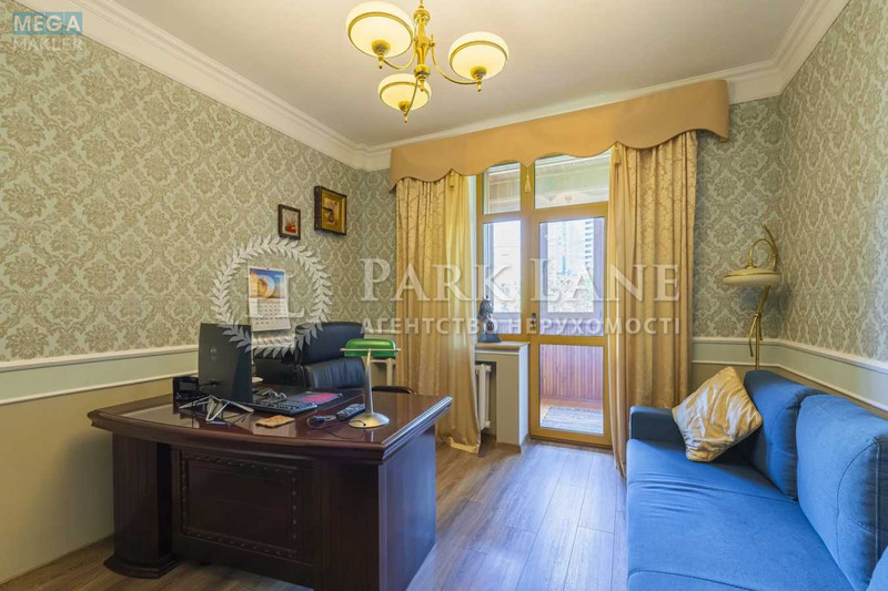 Продаж 5 кімнатної квартири (143/83/18), 4 пов. 5 пов. будинку, <a class="location-link" href="/kiev/" title="Недвижимость Київ">Київ</a>, <a class="location-link" href="/kiev/pecherskij/" title="Недвижимость Печерський район">Печерський р-н</a>, Джона Маккейна вул., 18/2 (изображение 6)