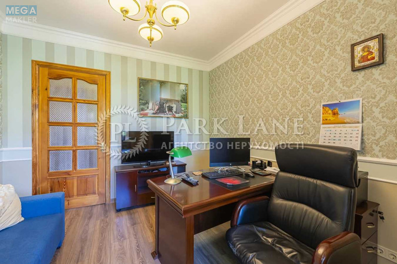 Продаж 5 кімнатної квартири (143/83/18), 4 пов. 5 пов. будинку, <a class="location-link" href="/kiev/" title="Недвижимость Київ">Київ</a>, <a class="location-link" href="/kiev/pecherskij/" title="Недвижимость Печерський район">Печерський р-н</a>, Джона Маккейна вул., 18/2 (изображение 7)