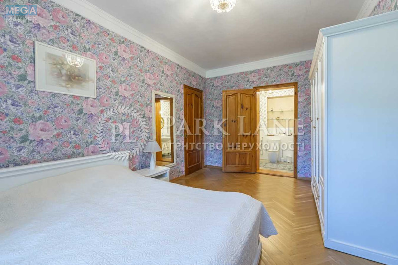 Продаж 5 кімнатної квартири (143/83/18), 4 пов. 5 пов. будинку, <a class="location-link" href="/kiev/" title="Недвижимость Київ">Київ</a>, <a class="location-link" href="/kiev/pecherskij/" title="Недвижимость Печерський район">Печерський р-н</a>, Джона Маккейна вул., 18/2 (изображение 11)