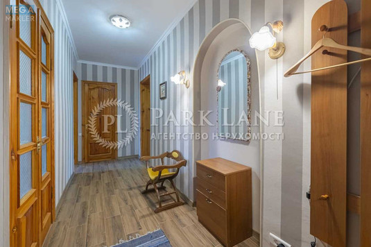 Продаж 5 кімнатної квартири (143/83/18), 4 пов. 5 пов. будинку, <a class="location-link" href="/kiev/" title="Недвижимость Київ">Київ</a>, <a class="location-link" href="/kiev/pecherskij/" title="Недвижимость Печерський район">Печерський р-н</a>, Джона Маккейна вул., 18/2 (изображение 21)