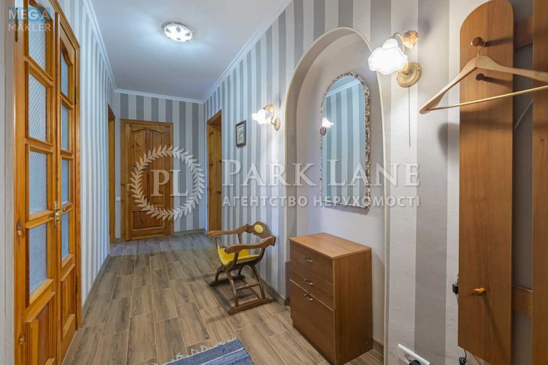 Продаж 5 кімнатної квартири (143/83/18), 4 пов. 5 пов. будинку, <a class="location-link" href="/kiev/" title="Недвижимость Київ">Київ</a>, <a class="location-link" href="/kiev/pecherskij/" title="Недвижимость Печерський район">Печерський р-н</a>, Джона Маккейна вул., 18/2 (изображение 21)