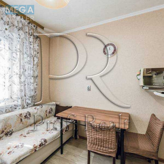Продаж 2 кімнатної квартири (52/30/8), 9 пов. 10 пов. будинку, <a class="location-link" href="/kiev/" title="Недвижимость Київ">Київ</a>, <a class="location-link" href="/kiev/svyatoshinskij/" title="Недвижимость Святошинський район">Святошинський р-н</a>, Ірпінська вулиця, 62 (изображение 2)