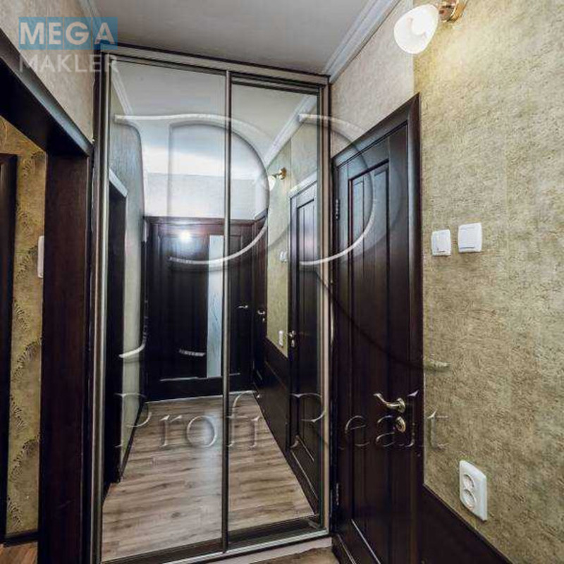 Продаж 2 кімнатної квартири (52/30/8), 9 пов. 10 пов. будинку, <a class="location-link" href="/kiev/" title="Недвижимость Київ">Київ</a>, <a class="location-link" href="/kiev/svyatoshinskij/" title="Недвижимость Святошинський район">Святошинський р-н</a>, Ірпінська вулиця, 62 (изображение 11)