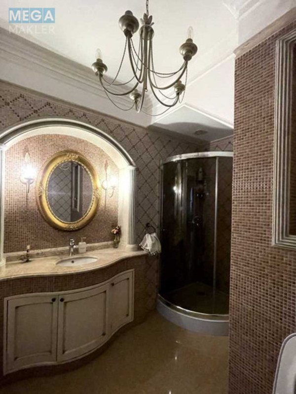 Продаж дома, 2 поверху, 220 кв.м, 4 кімнати, ділянка 15 соток, <a class="location-link" href="/rovno/" title="Недвижимость Рівне">Рівне</a>, Придорожня (изображение 11)