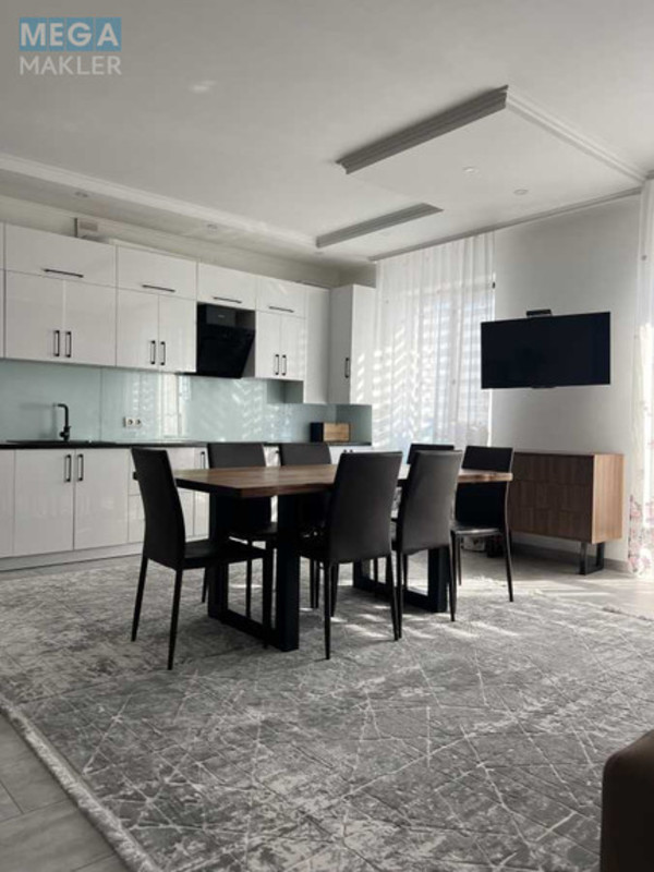 Продаж дома, 2 поверху, 150 кв.м, 4 кімнати, ділянка 1 сотка, <a class="location-link" href="/rovno/" title="Недвижимость Рівне">Рівне</a>, Григоренка (изображение 7)