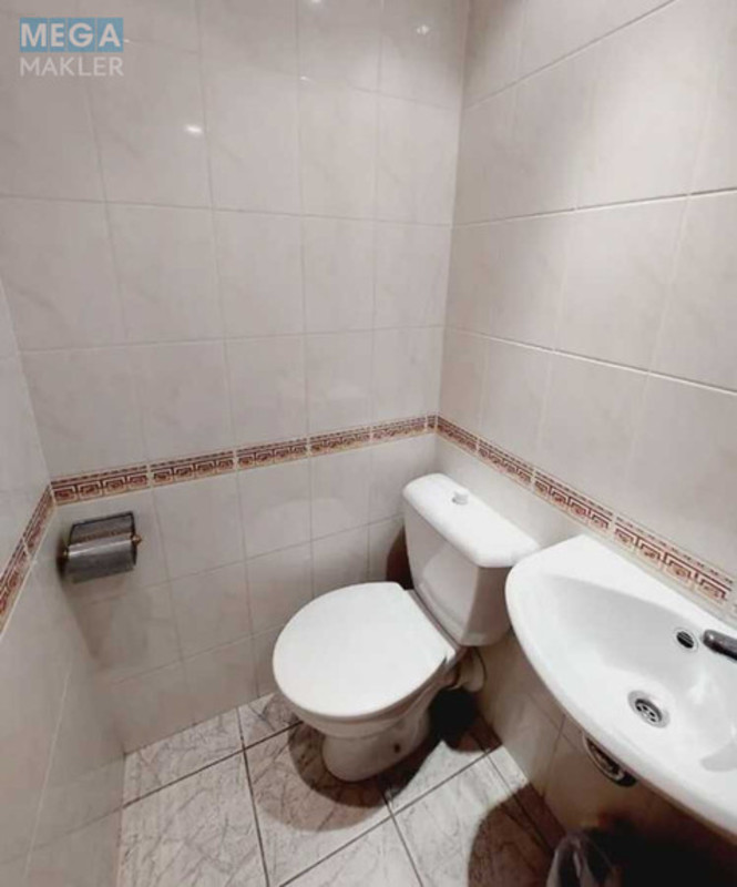 Оренда 3 кімнатної квартири, <a class="location-link" href="/kiev/" title="Недвижимость Київ">Київ</a>, <a class="location-link" href="/kiev/pecherskij/" title="Недвижимость Печерський район">Печерський р-н</a>, Кловский спуск, 15 (изображение 15)