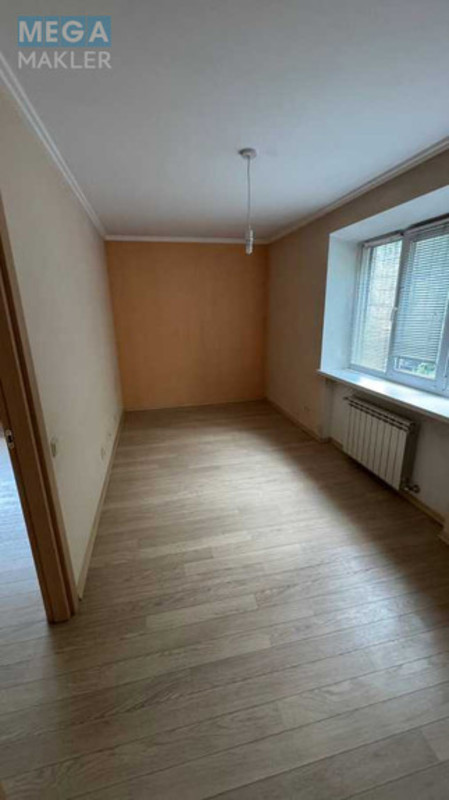 Продаж 2 кімнатної квартири (44/29/6), 2 пов. 5 пов. будинку, <a class="location-link" href="/kiev/" title="Недвижимость Київ">Київ</a>, <a class="location-link" href="/kiev/goloseevskij/" title="Недвижимость Голосіївський район">Голосіївський р-н</a>, Маричанская ул., 8 (изображение 10)