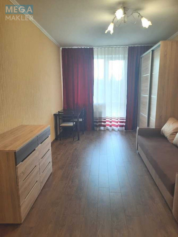 Продаж 1 кімнатної квартири (42,2/17,2/11,6), 4 пов. 9 пов. будинку, <a class="location-link" href="/kiev/" title="Недвижимость Київ">Київ</a>, <a class="location-link" href="/kiev/solomenskij/" title="Недвижимость Солом'янський район">Солом'янський р-н</a>, Любомира Гузара просп., 20А (изображение 4)