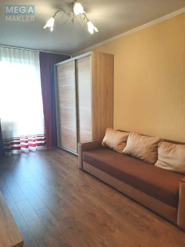 Продаж 1 кімнатної квартири (42,2/17,2/11,6), 4 пов. 9 пов. будинку, <a class="location-link" href="/kiev/" title="Недвижимость Київ">Київ</a>, <a class="location-link" href="/kiev/solomenskij/" title="Недвижимость Солом'янський район">Солом'янський р-н</a>, Любомира Гузара просп., 20А (изображение 5)