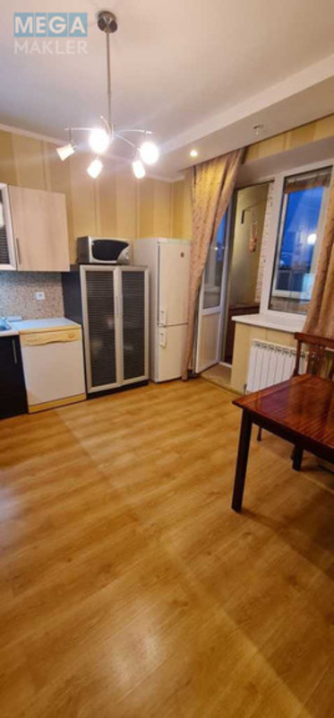 Оренда 2 кімнатної квартири, <a class="location-link" href="/kiev/" title="Недвижимость Київ">Київ</a>, <a class="location-link" href="/kiev/darnickij/" title="Недвижимость Дарницький район">Дарницький р-н</a>, Бориспольская ул., 12В (изображение 5)