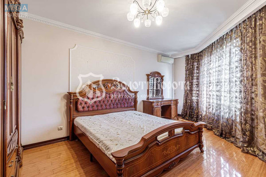 Продаж 4 кімнатної квартири (148,1/93/13,7), 8 пов. 16 пов. будинку, <a class="location-link" href="/kiev/" title="Недвижимость Київ">Київ</a>, <a class="location-link" href="/kiev/darnickij/" title="Недвижимость Дарницький район">Дарницький р-н</a>, Олександра Мишуги вул., 2 (изображение 6)
