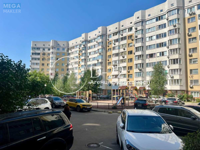 Продаж 3 кімнатної квартири (108/55/12), 5 пов. 9 пов. будинку, <a class="location-link" href="/brovary/" title="Недвижимость Бровари">Бровари</a>, Симоненка, 4 (изображение 21)