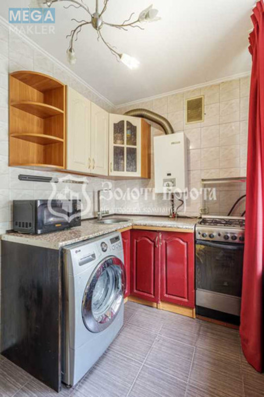 Продаж 1 кімнатної квартири (33,5/16/6,5), 2 пов. 4 пов. будинку, <a class="location-link" href="/kiev/" title="Недвижимость Київ">Київ</a>, <a class="location-link" href="/kiev/svyatoshinskij/" title="Недвижимость Святошинський район">Святошинський р-н</a>, Перемоги вул., 9 (изображение 7)