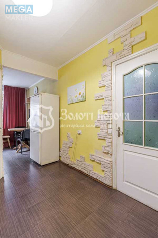 Продаж 1 кімнатної квартири (33,5/16/6,5), 2 пов. 4 пов. будинку, <a class="location-link" href="/kiev/" title="Недвижимость Київ">Київ</a>, <a class="location-link" href="/kiev/svyatoshinskij/" title="Недвижимость Святошинський район">Святошинський р-н</a>, Перемоги вул., 9 (изображение 12)