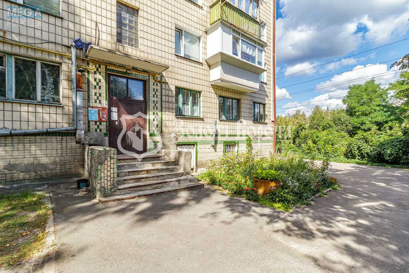 Продаж 1 кімнатної квартири (33,5/16/6,5), 2 пов. 4 пов. будинку, <a class="location-link" href="/kiev/" title="Недвижимость Київ">Київ</a>, <a class="location-link" href="/kiev/svyatoshinskij/" title="Недвижимость Святошинський район">Святошинський р-н</a>, Перемоги вул., 9 (изображение 15)