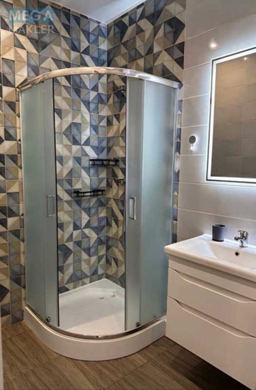 Оренда 1 кімнатної квартири, <a class="location-link" href="/kiev/" title="Недвижимость Київ">Київ</a>, <a class="location-link" href="/kiev/solomenskij/" title="Недвижимость Солом'янський район">Солом'янський р-н</a>, Митрополита Василия Липковского ул., 33А (изображение 6)