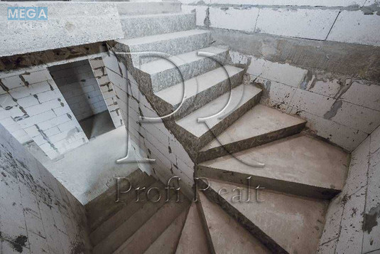 Продаж дома, 2&nbsp;поверху, 110&nbsp;кв.м, 5&nbsp;кімнат, ділянка 5&nbsp;соток, <a class="location-link" href="/kiev/" title="Недвижимость Київ">Київ</a>, <a class="location-link" href="/kiev/desnyanskij/" title="Недвижимость Деснянський район">Деснянський р-н</a>, Анкари пл. (изображение 14)