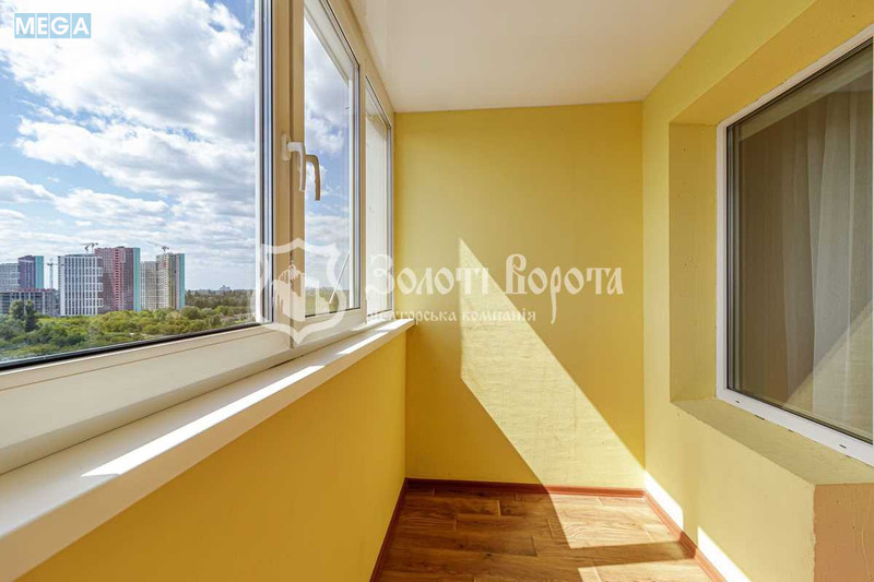 Продаж 2 кімнатної квартири (74,8/35,9/11,6), 15 пов. 25 пов. будинку, <a class="location-link" href="/kiev/" title="Недвижимость Київ">Київ</a>, <a class="location-link" href="/kiev/podolskij/" title="Недвижимость Подільський район">Подільський р-н</a>, Сергея Данченко вул., 1 (изображение 4)