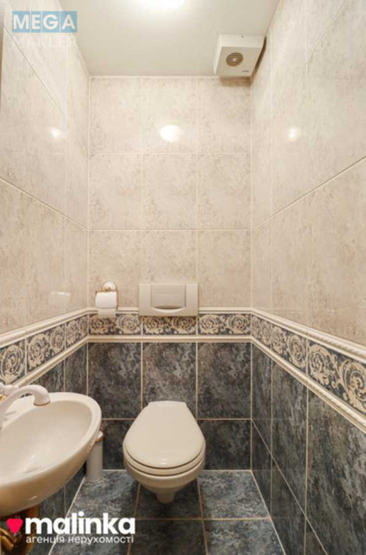 Продаж 3 кімнатної квартири (163/82/21), 2 пов. 3 пов. будинку, <a class="location-link" href="/lviv/" title="Недвижимость Львів">Львів</a>, <a class="location-link" href="/lviv/frankovskij/" title="Недвижимость Франківський район">Франківський р-н</a>, Героїв Майдану, 8 (изображение 5)