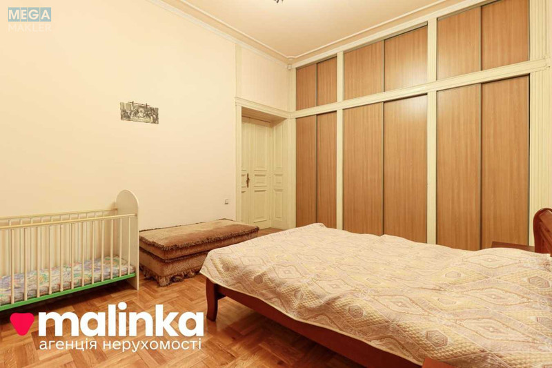 Продаж 3 кімнатної квартири (163/82/21), 2 пов. 3 пов. будинку, <a class="location-link" href="/lviv/" title="Недвижимость Львів">Львів</a>, <a class="location-link" href="/lviv/frankovskij/" title="Недвижимость Франківський район">Франківський р-н</a>, Героїв Майдану, 8 (изображение 13)