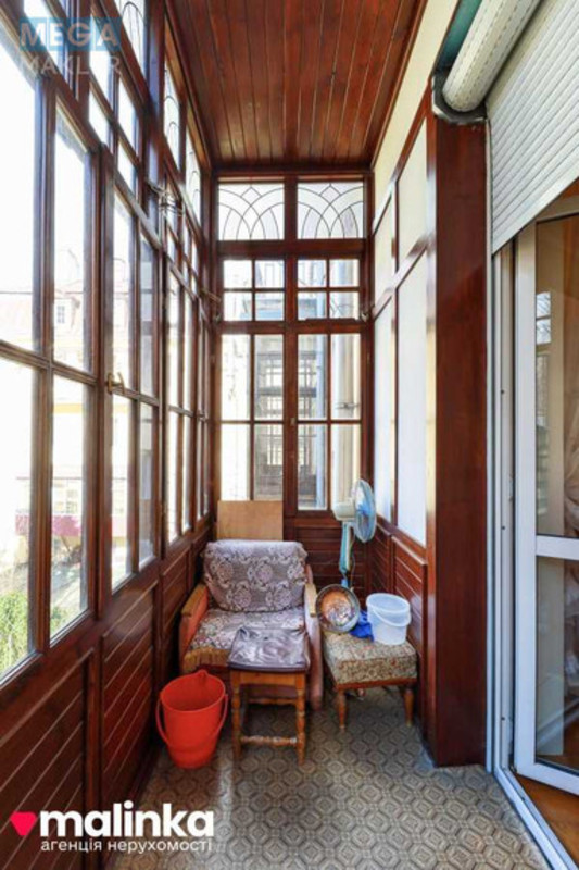 Продаж 3 кімнатної квартири (163/82/21), 2 пов. 3 пов. будинку, <a class="location-link" href="/lviv/" title="Недвижимость Львів">Львів</a>, <a class="location-link" href="/lviv/frankovskij/" title="Недвижимость Франківський район">Франківський р-н</a>, Героїв Майдану, 8 (изображение 16)