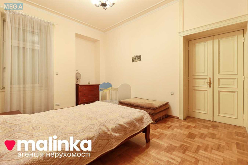 Продаж 3 кімнатної квартири (163/82/21), 2 пов. 3 пов. будинку, <a class="location-link" href="/lviv/" title="Недвижимость Львів">Львів</a>, <a class="location-link" href="/lviv/frankovskij/" title="Недвижимость Франківський район">Франківський р-н</a>, Героїв Майдану, 8 (изображение 20)