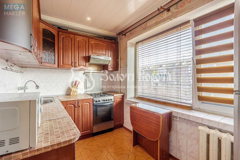 Продаж 2 кімнатної квартири (49/30/7), 4 пов. 5 пов. будинку, <a class="location-link" href="/kiev/" title="Недвижимость Київ">Київ</a>, <a class="location-link" href="/kiev/dneprovskij/" title="Недвижимость Дніпровський район">Дніпровський р-н</a>, Курнатовського вул., 22 (изображение 8)