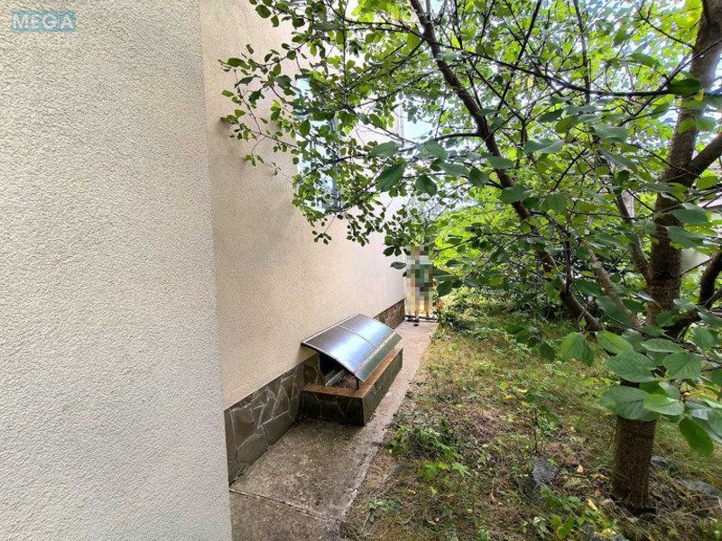 Продаж дома, 2 поверху, 350 кв.м, 6 кімнат, ділянка 8 соток, <a class="location-link" href="/nikolaevka-selo-kv-makarovskij-rajon/" title="Недвижимость Миколаївка">Миколаївка</a>, миколаївська (изображение 21)