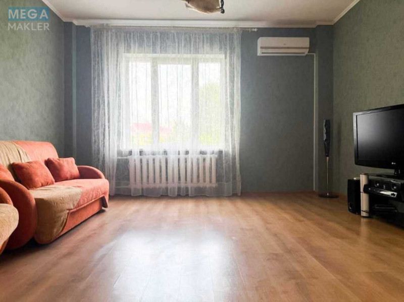 Продаж 2 кімнатної квартири (70/34/14), 2 пов. 17 пов. будинку, <a class="location-link" href="/kiev/" title="Недвижимость Київ">Київ</a>, <a class="location-link" href="/kiev/darnickij/" title="Недвижимость Дарницький район">Дарницький р-н</a>, Княжий Затон вул., 16в (изображение 3)