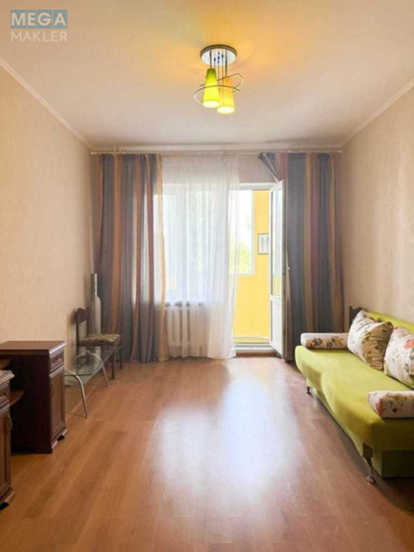 Продаж 2 кімнатної квартири (70/34/14), 2 пов. 17 пов. будинку, <a class="location-link" href="/kiev/" title="Недвижимость Київ">Київ</a>, <a class="location-link" href="/kiev/darnickij/" title="Недвижимость Дарницький район">Дарницький р-н</a>, Княжий Затон вул., 16в (изображение 7)