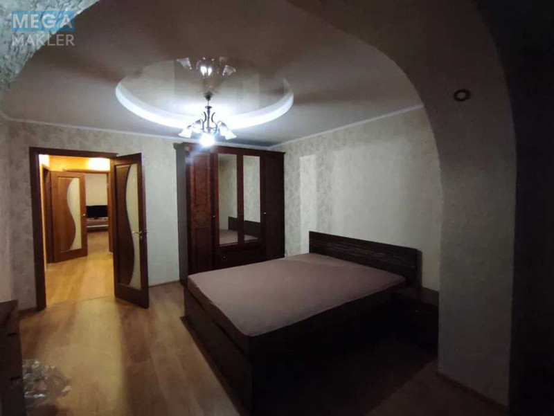 Оренда 2 кімнатної квартири, <a class="location-link" href="/petropavlovskaya-borshagovka/" title="Недвижимость Петропавлівська Борщагівка">Петропавлівська Борщагівка</a>, миру, 11 (изображение 2)