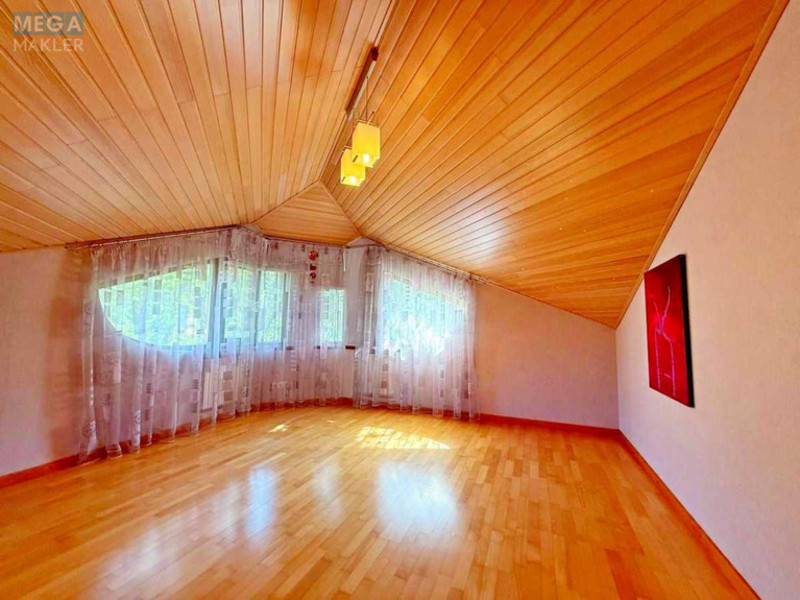 Продаж дома, 2&nbsp;поверху, 330&nbsp;кв.м, 5&nbsp;кімнат, ділянка 24&nbsp;сотки, <a class="location-link" href="/dneprodzerzhinsk/" title="Недвижимость Кам'янське">Каменское</a>, Днепростроевская (изображение 4)