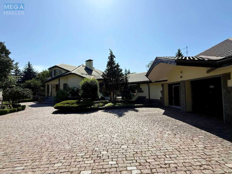 Продаж дома, 2&nbsp;поверху, 330&nbsp;кв.м, 5&nbsp;кімнат, ділянка 24&nbsp;сотки, <a class="location-link" href="/dneprodzerzhinsk/" title="Недвижимость Кам'янське">Каменское</a>, Днепростроевская (изображение 5)