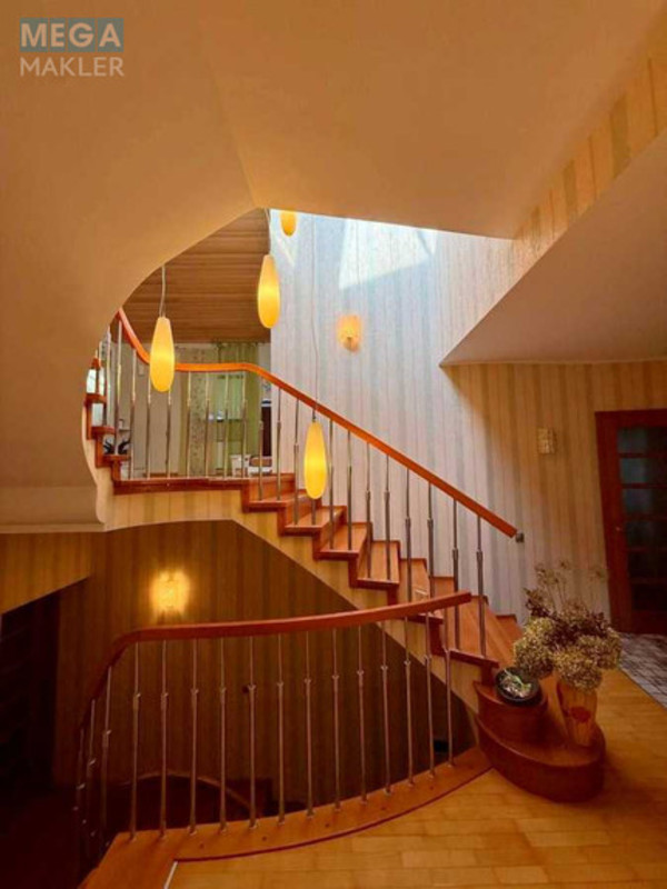 Продаж дома, 2&nbsp;поверху, 330&nbsp;кв.м, 5&nbsp;кімнат, ділянка 24&nbsp;сотки, <a class="location-link" href="/dneprodzerzhinsk/" title="Недвижимость Кам'янське">Каменское</a>, Днепростроевская (изображение 15)