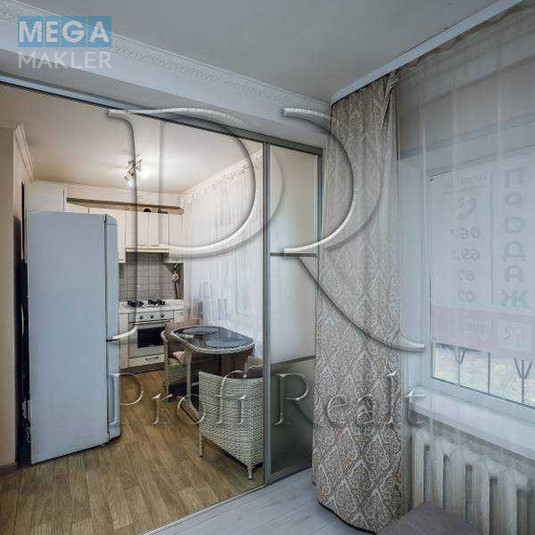 Продаж 2 кімнатної квартири (46/30/8), 1 пов. 5 пов. будинку, <a class="location-link" href="/kiev/" title="Недвижимость Київ">Київ</a>, <a class="location-link" href="/kiev/svyatoshinskij/" title="Недвижимость Святошинський район">Святошинський р-н</a>, Академика Туполева, 22Б (изображение 5)