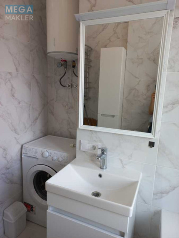 Оренда 1 кімнатної квартири, <a class="location-link" href="/kiev/" title="Недвижимость Київ">Київ</a>, <a class="location-link" href="/kiev/goloseevskij/" title="Недвижимость Голосіївський район">Голосіївський р-н</a>, Михайла Максимовича вул., 28е (изображение 9)