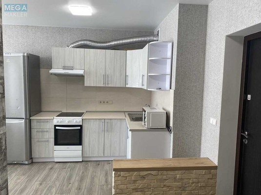 Оренда 1 кімнатної квартири, <a class="location-link" href="/kiev/" title="Недвижимость Київ">Київ</a>, <a class="location-link" href="/kiev/podolskij/" title="Недвижимость Подільський район">Подільський р-н</a>, Европейского Союза просп., 45б (изображение 2)