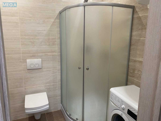 Оренда 1 кімнатної квартири, <a class="location-link" href="/kiev/" title="Недвижимость Київ">Київ</a>, <a class="location-link" href="/kiev/podolskij/" title="Недвижимость Подільський район">Подільський р-н</a>, Европейского Союза просп., 45б (изображение 7)