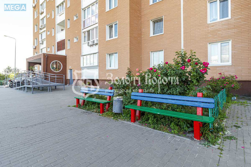 Продаж 2 кімнатної квартири (78/40/12), 3 пов. 25 пов. будинку, <a class="location-link" href="/kiev/" title="Недвижимость Київ">Київ</a>, <a class="location-link" href="/kiev/desnyanskij/" title="Недвижимость Деснянський район">Деснянський р-н</a>, Милославська вул., 16 (изображение 20)