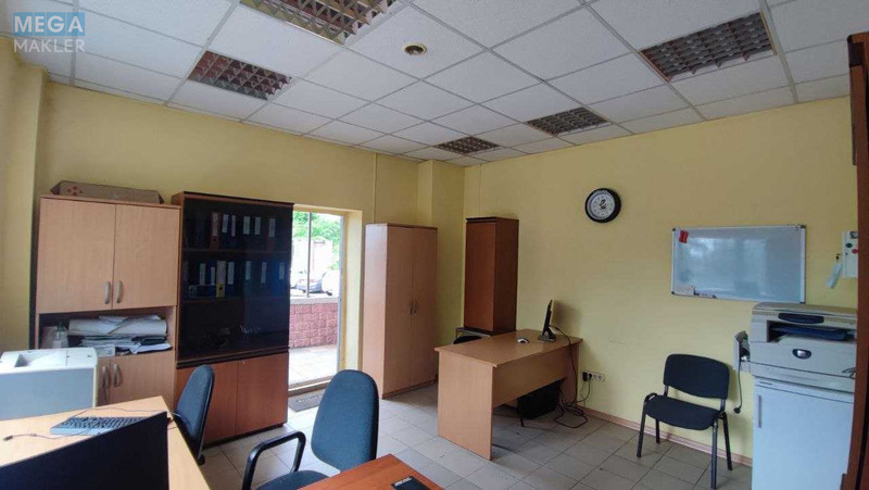 Оренда комерційної нерухомості, 20 кв.м, под офис, <a class="location-link" href="/kiev/" title="Недвижимость Київ">Київ</a>, <a class="location-link" href="/kiev/darnickij/" title="Недвижимость Дарницький район">Дарницький р-н</a>, Княжий Затон вул., 16В (изображение 2)