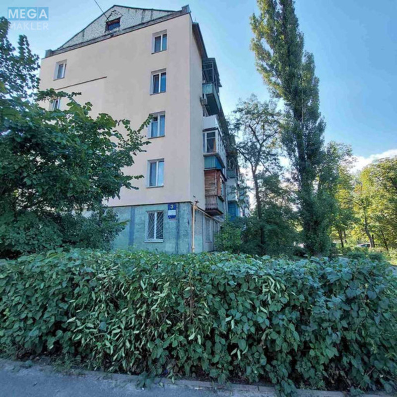 Оренда кімнати (підселення), <a class="location-link" href="/kiev/" title="Недвижимость Київ">Київ</a>, <a class="location-link" href="/kiev/dneprovskij/" title="Недвижимость Дніпровський район">Дніпровський р-н</a>, Григорія Чупринки вул., 3 (изображение 5)