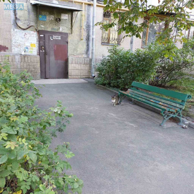 Оренда кімнати (підселення), <a class="location-link" href="/kiev/" title="Недвижимость Київ">Київ</a>, <a class="location-link" href="/kiev/dneprovskij/" title="Недвижимость Дніпровський район">Дніпровський р-н</a>, Григорія Чупринки вул., 3 (изображение 6)