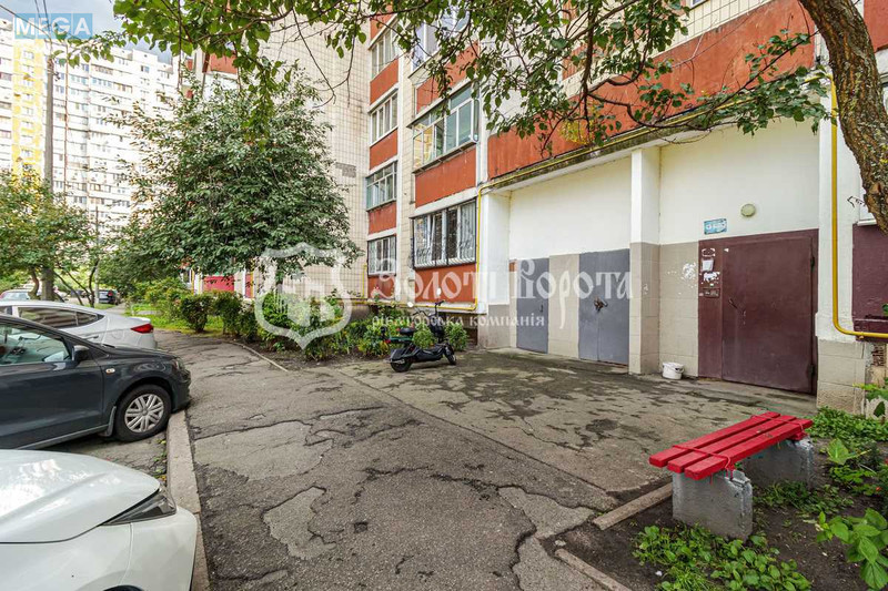 Продаж 1 кімнатної квартири (41,5/18/9,2), 9 пов. 10 пов. будинку, <a class="location-link" href="/kiev/" title="Недвижимость Київ">Київ</a>, <a class="location-link" href="/kiev/desnyanskij/" title="Недвижимость Деснянський район">Деснянський р-н</a>, Леоніда Бикова бульв., 6 (изображение 19)