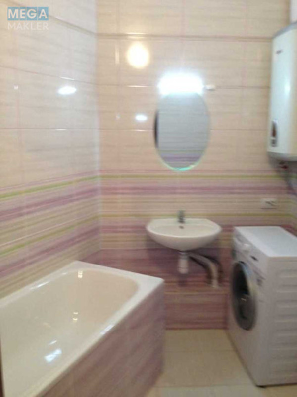 Оренда 1 кімнатної квартири, <a class="location-link" href="/kiev/" title="Недвижимость Київ">Київ</a>, <a class="location-link" href="/kiev/goloseevskij/" title="Недвижимость Голосіївський район">Голосіївський р-н</a>, Маршала Конева ул., 5Г (изображение 4)