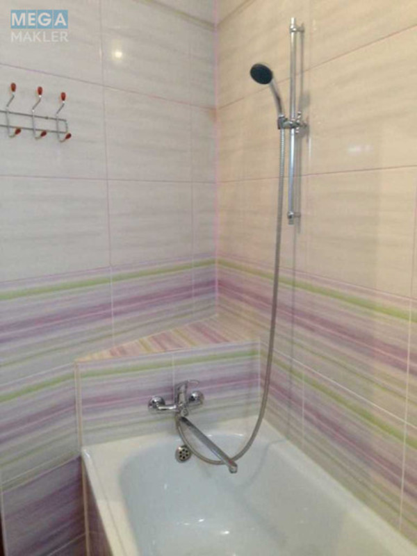 Оренда 1 кімнатної квартири, <a class="location-link" href="/kiev/" title="Недвижимость Київ">Київ</a>, <a class="location-link" href="/kiev/goloseevskij/" title="Недвижимость Голосіївський район">Голосіївський р-н</a>, Маршала Конева ул., 5Г (изображение 5)