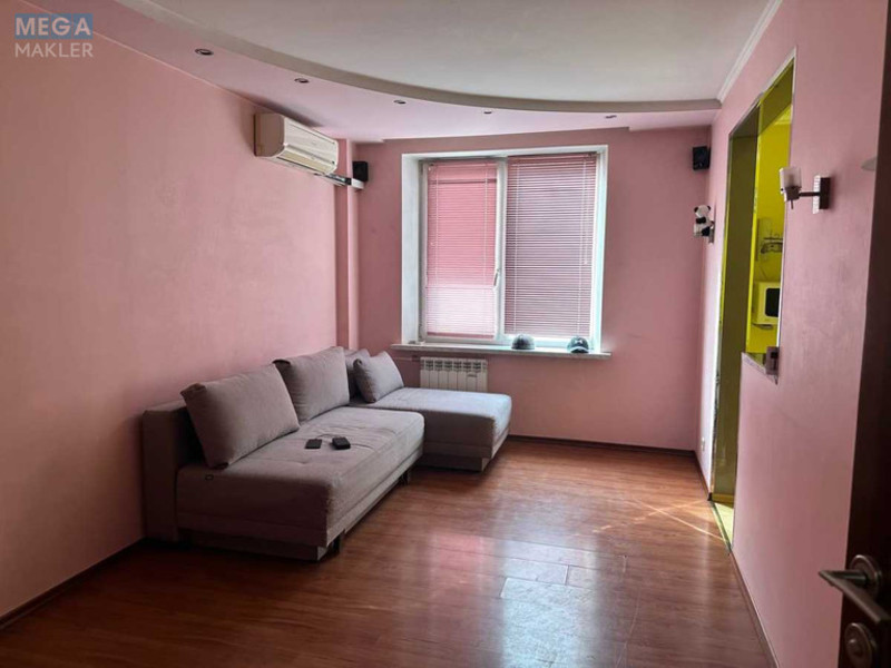 Продаж 3 кімнатної квартири (67,8/43,6/8), 5 пов. 16 пов. будинку, <a class="location-link" href="/kiev/" title="Недвижимость Київ">Київ</a>, <a class="location-link" href="/kiev/obolonskij/" title="Недвижимость Оболонський район">Оболонський р-н</a>, Маршала Рокоссовського просп., 6 (изображение 4)