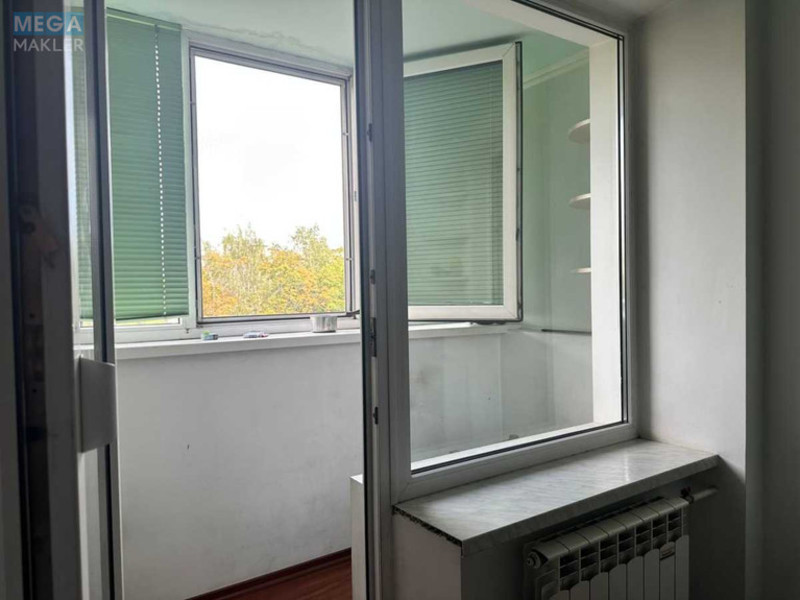 Продаж 3 кімнатної квартири (67,8/43,6/8), 5 пов. 16 пов. будинку, <a class="location-link" href="/kiev/" title="Недвижимость Київ">Київ</a>, <a class="location-link" href="/kiev/obolonskij/" title="Недвижимость Оболонський район">Оболонський р-н</a>, Маршала Рокоссовського просп., 6 (изображение 8)