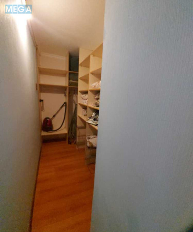 Оренда 3 кімнатної квартири, <a class="location-link" href="/kiev/" title="Недвижимость Київ">Київ</a>, <a class="location-link" href="/kiev/dneprovskij/" title="Недвижимость Дніпровський район">Дніпровський р-н</a>, Раисы Окипной ул., 8 (изображение 4)
